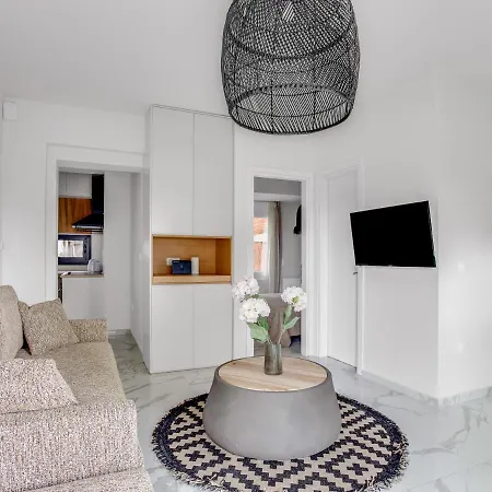 Sanders Old Port - Darling 1-bdr Apt W Balcony Apartman Szaloniki